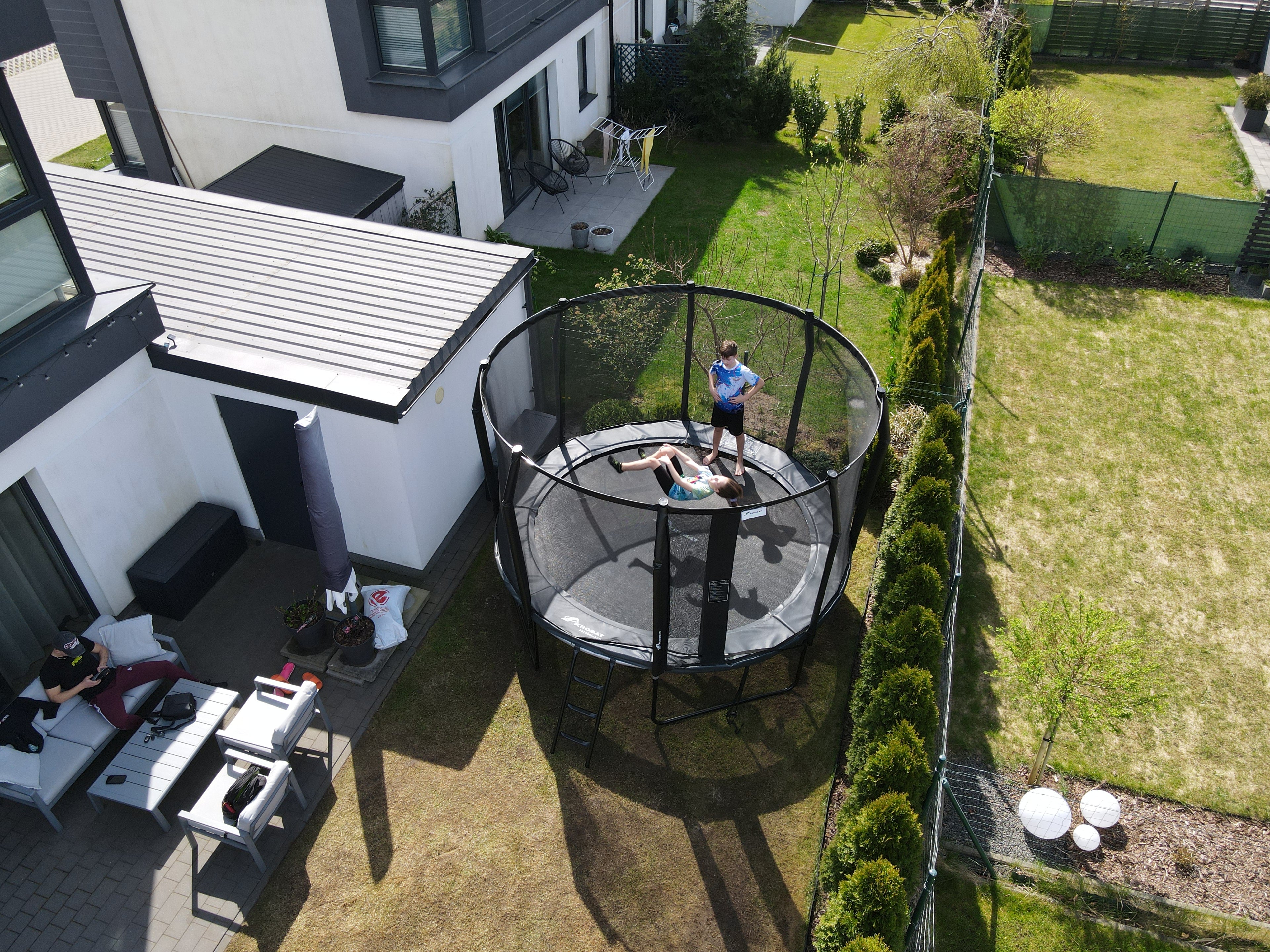 Paras lasten trampoliini 4,3m
